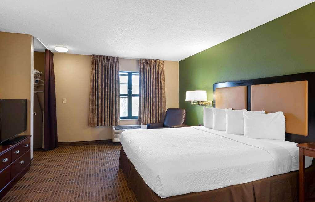 Extended Stay America Suites - Richmond - Hilltop Mall Номер фото