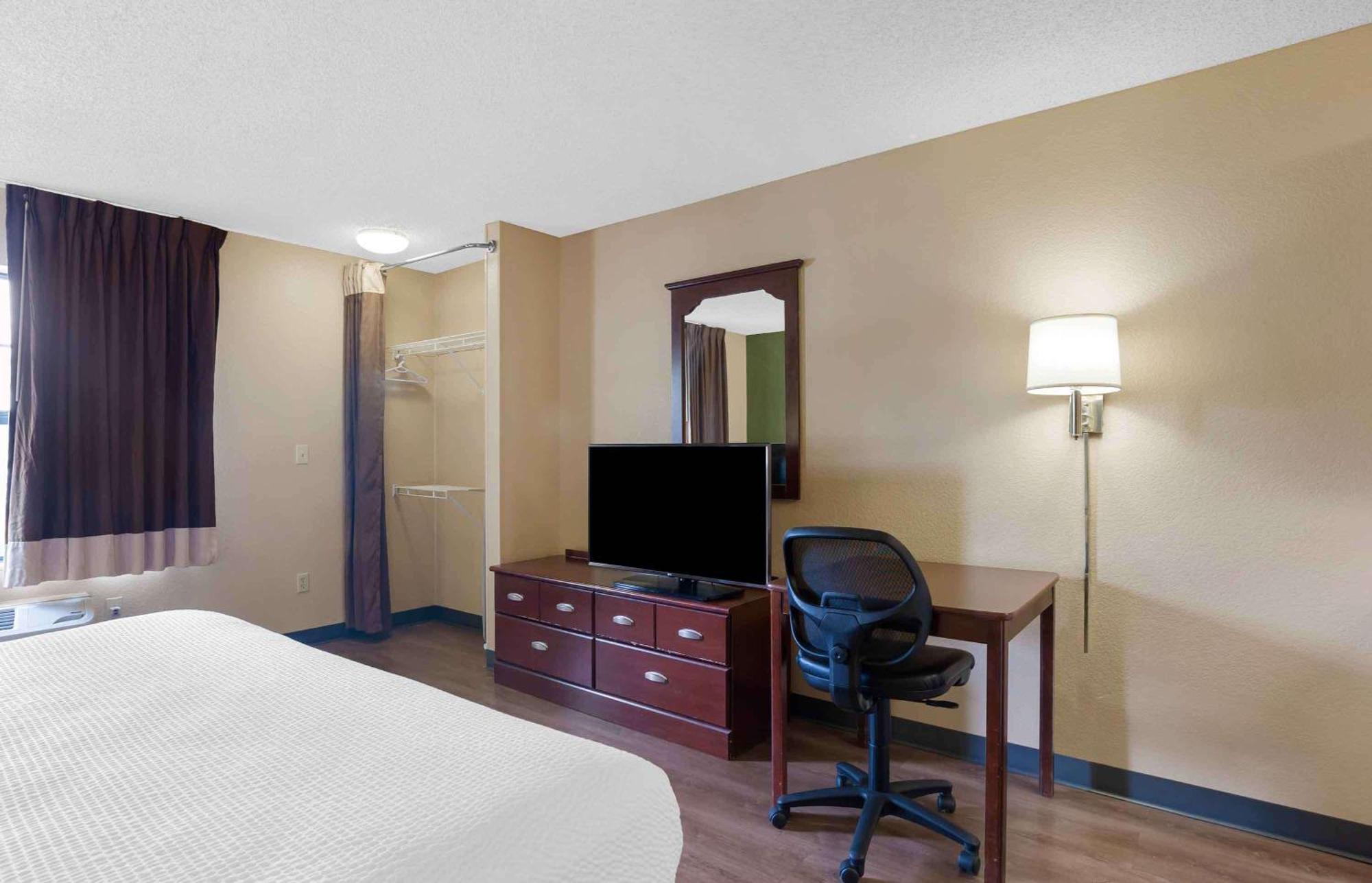 Extended Stay America Suites - Richmond - Hilltop Mall Екстер'єр фото