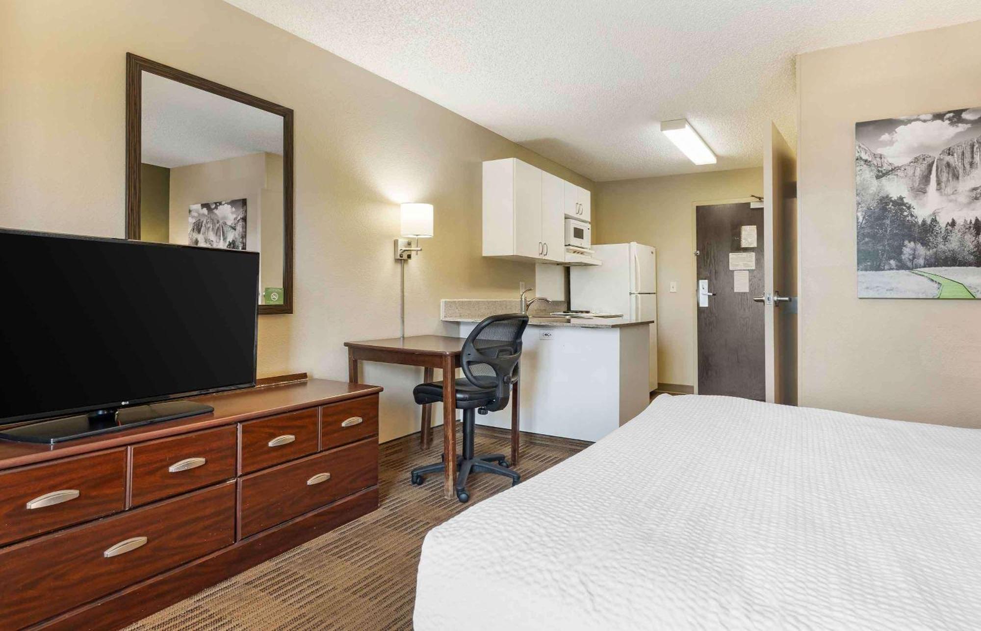 Extended Stay America Suites - Richmond - Hilltop Mall Екстер'єр фото