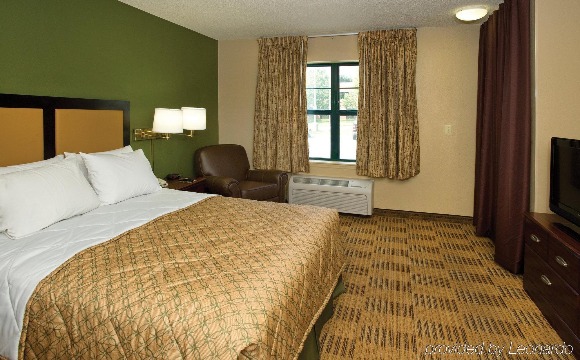 Extended Stay America Suites - Richmond - Hilltop Mall Номер фото