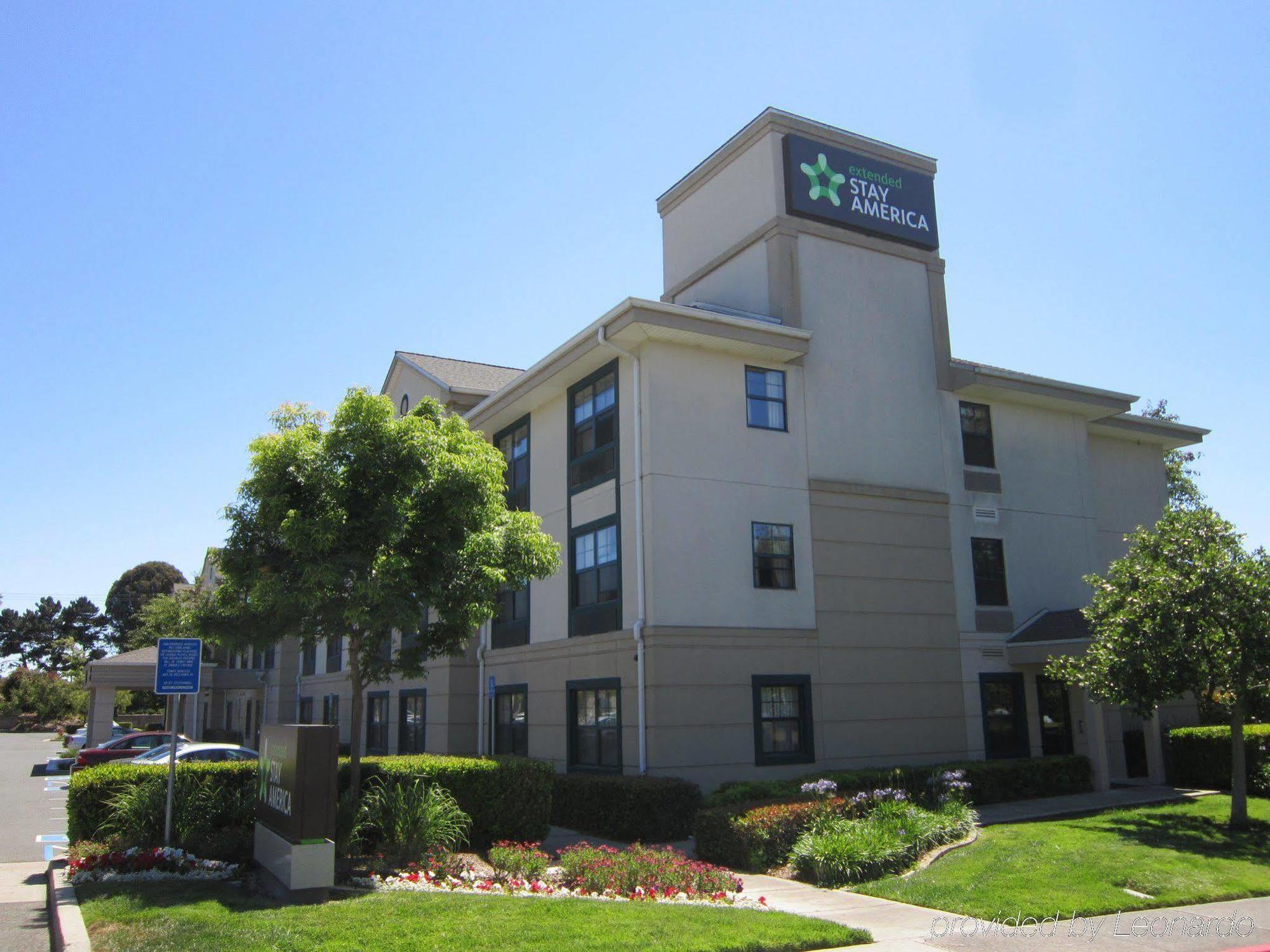 Extended Stay America Suites - Richmond - Hilltop Mall Екстер'єр фото